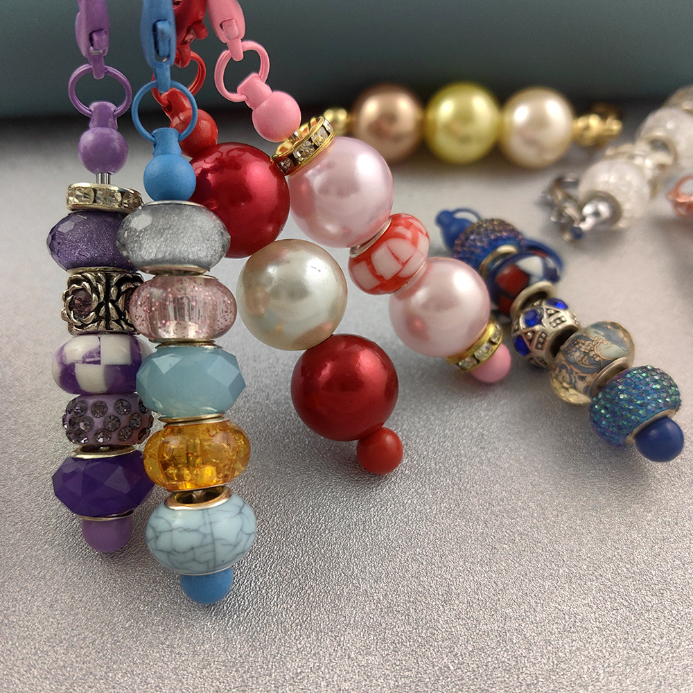 In stock supply diy mini beaded keychain mobile phone pendant pendant keychain zipper decoration keychain