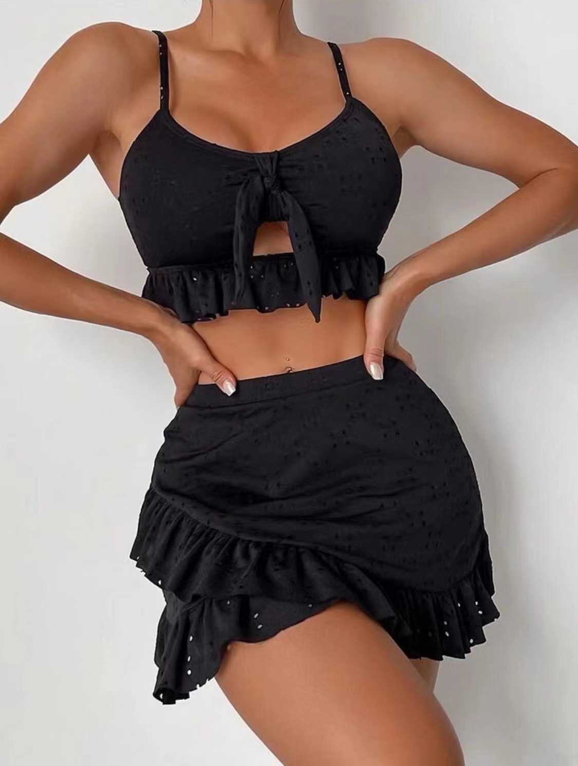 Amazon 2025 New Swimwear European and American Beach Dress Bikini Three-piece Swimwear Conservative Swimwear Women Wholesale