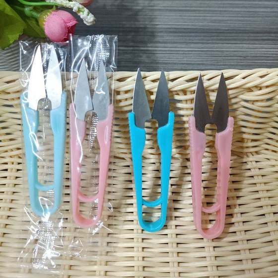 Plastic handle metal cross stitch U-shaped small scissors household thread trimmer thread scissors yarn scissors factory wholesale
