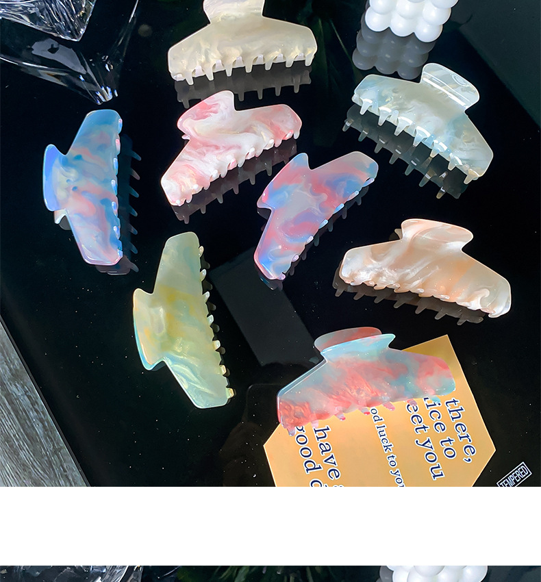 Farbwechselnder Haarclip im koreanischen Stil, großer Hai-Clip aus Acryl, süße, elegante Haarspange für Damen, Haarspange für den Hinterkopf_voghion.com