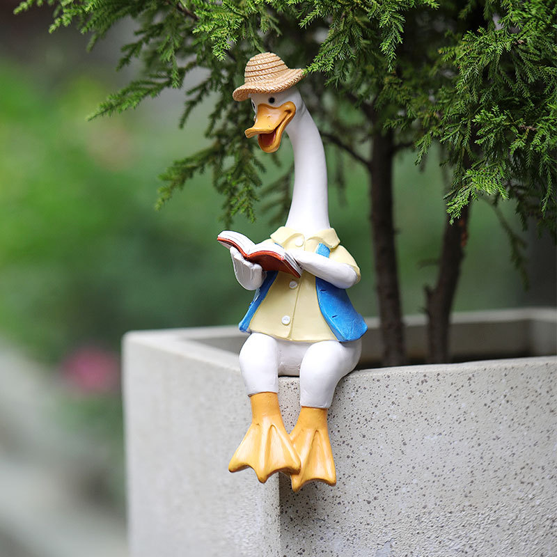 Garden decoration garden decoration cartoon sculpture duck decoration creative flower pot resin crafts outdoor sitting decoration