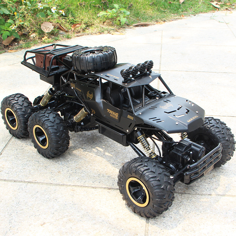 Oversized alloy four-wheel drive off-road vehicle charging electric high-speed six-wheel climbing car children's toy boy remote control car