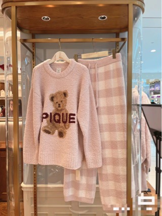 Autumn and winter New cute cartoon bear soft thickened women's homewear pajamas suit wholesale