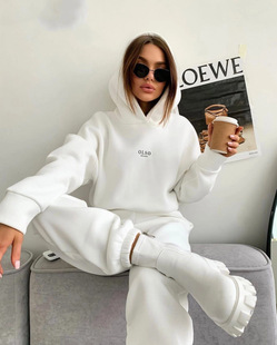 2022 Europe and the United States cross-border Amazon ebay autumn new women's knitted fleece leisure suit two-piece DH9019