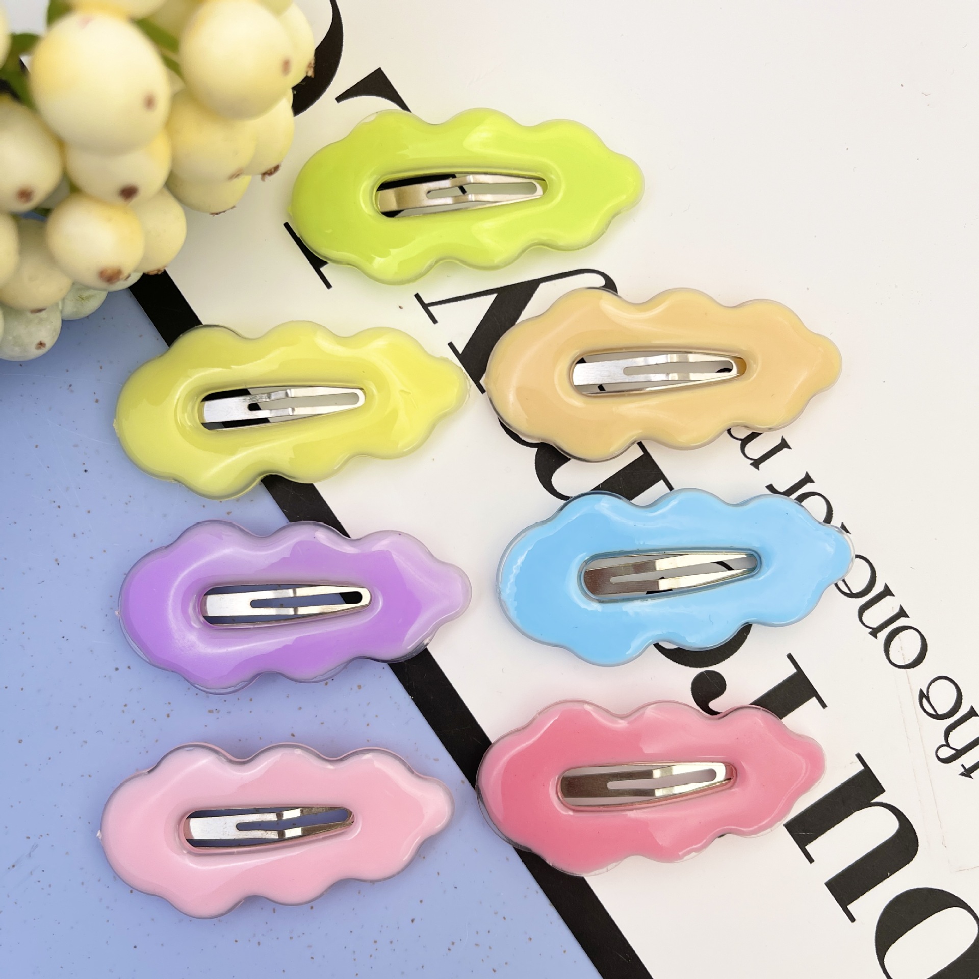 Vernice Macaron Gloss 2024 8 caratteri Fermaglio a becco d'anatra Colore frutta Fermaglio per capelli senza cuciture Accessori per capelli carini Fermaglio laterale Frangia Accessori_voghion.com