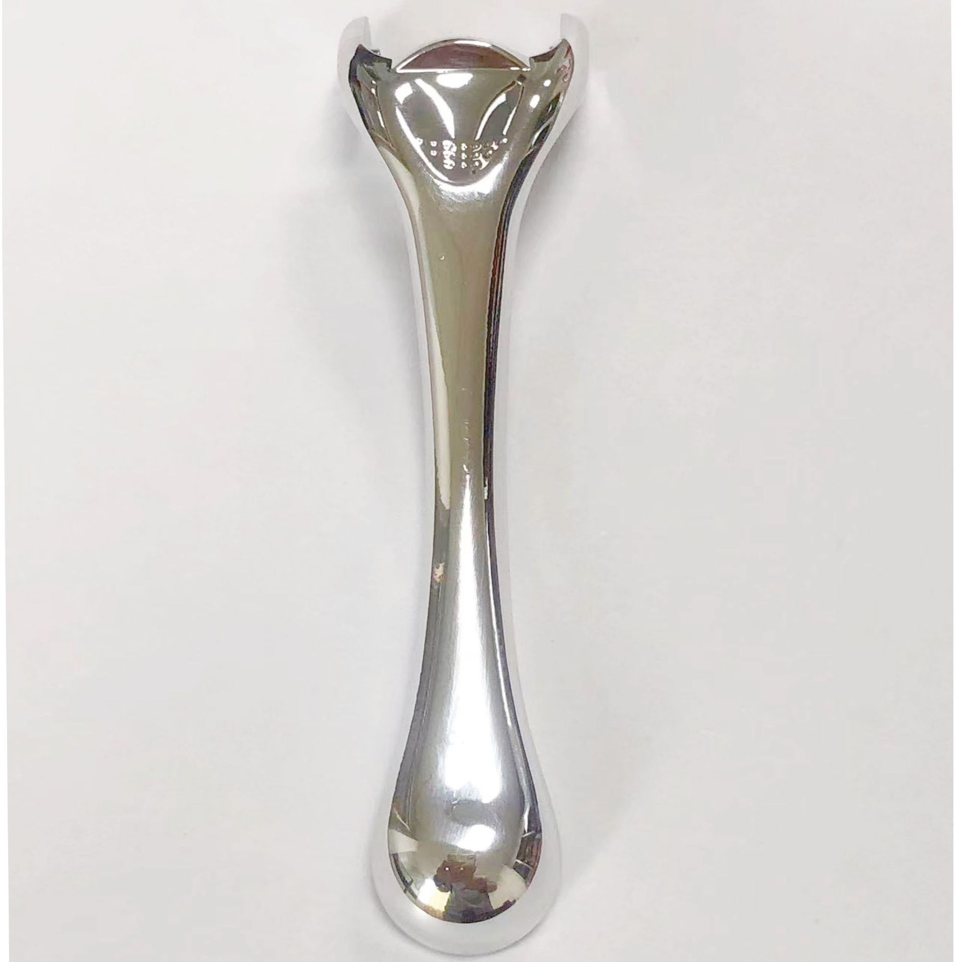 Factory direct supply 540 plastic handle roller 540 roller beauty equipment beauty makeup thin face beauty tender skin