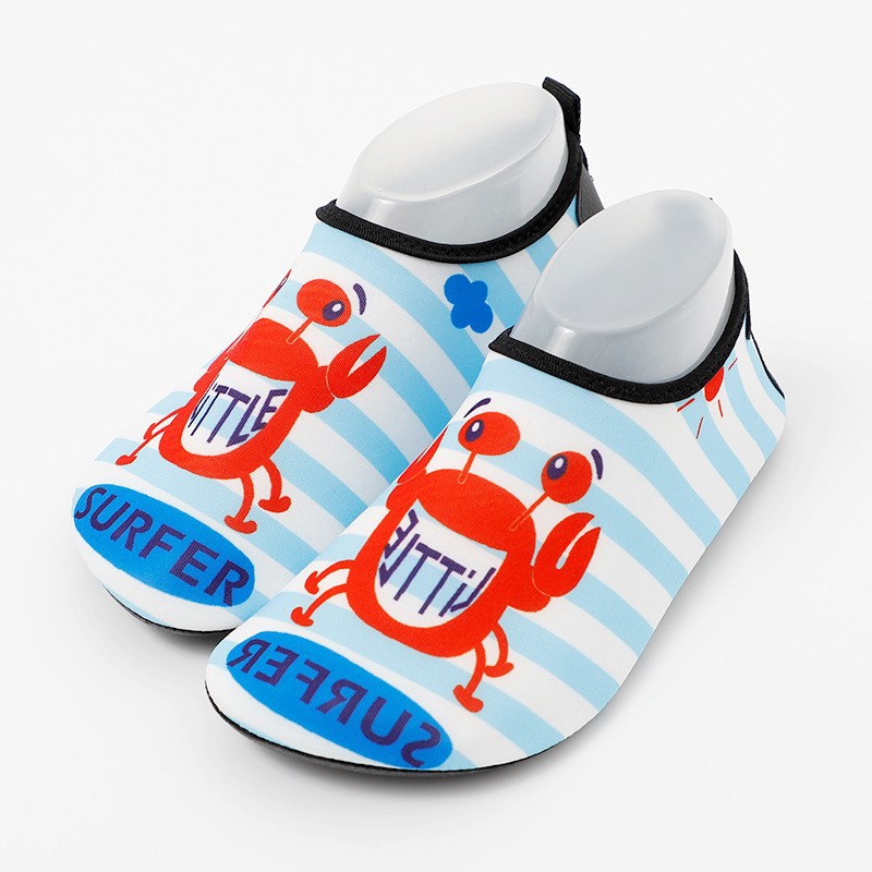 2023 New Children's Beach Shoes Soft and Comfortable Non-Slip Shock Absorbing Cartoon Printed Tracing Shoes Boys and Girls Wading Shoes