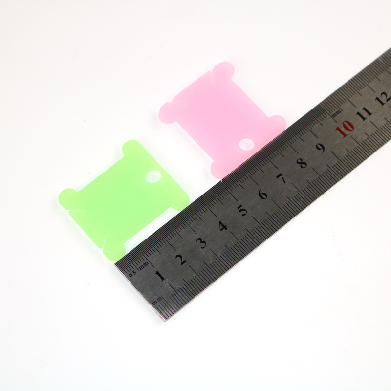 Cross stitch winding board color plastic board winding board embroidery thread finishing tool 5 colors factory direct supply