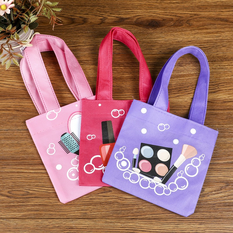 Three-dimensional Non-woven Bag Cosmetic Bag Tailor Bag Cartoon Hot Dyeing Non-woven Bag Printable LOGO
