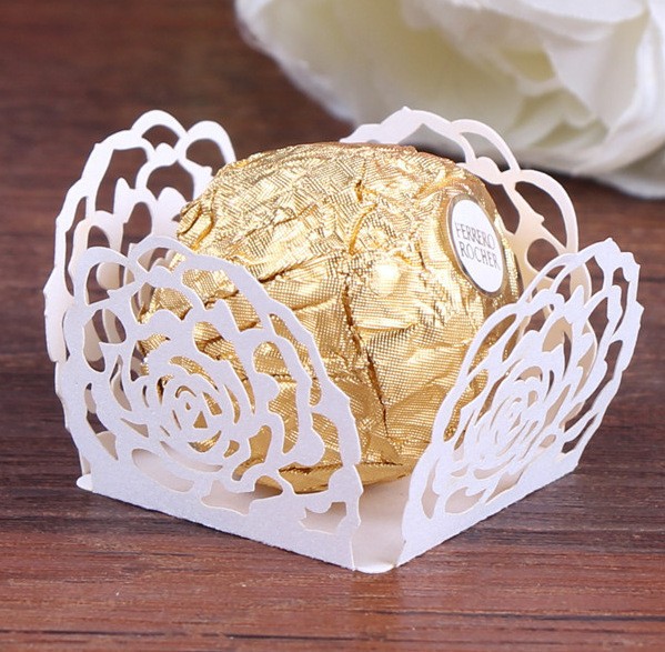 Cross-border in stock Valentine's Day laser hollow decorative paper lace Golden Rose holiday chocolate candy box