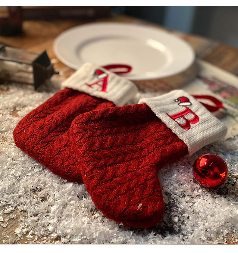 Kannerdagsbedürfnisser dekorativ gestrickte Socken Wollossocken gestickte Kanner-Séissegkeeten-Cadeau-Tütchen Bréif Chrëschtsocken-Cadeau-Tütchen_voghion.com