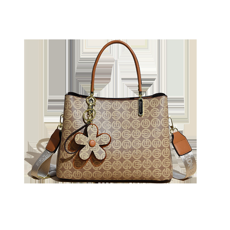 Tote bag European and American retro 2023 New elegant fashionable fashionable shoulder bag fashionable large capacity messenger bag