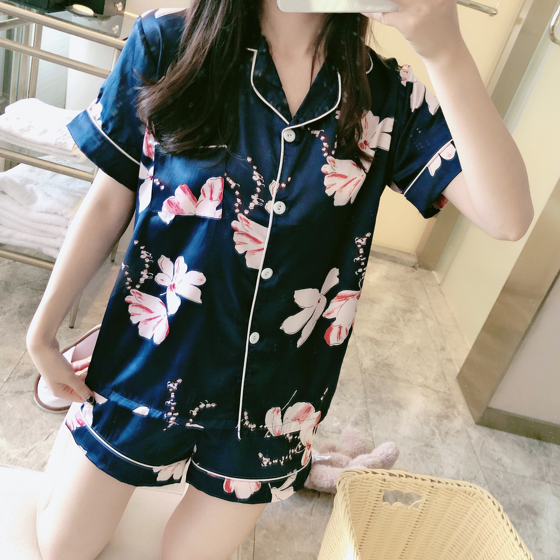 Pajamas Women's Summer New Sweet Cute 5050 Silk Cardigan Lapel Short-sleeved Shorts Home Clothes Two-piece Set
