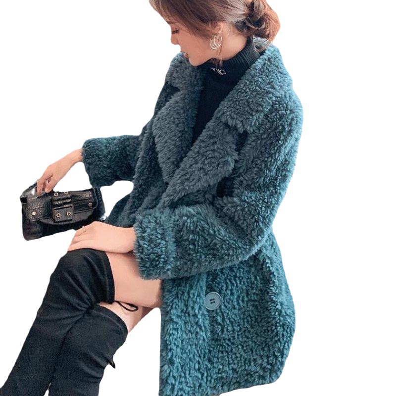 Winter mid-length fleece coat for women 2023 new suit collar lambswool fur integrated granular fleece coat_voghion.com