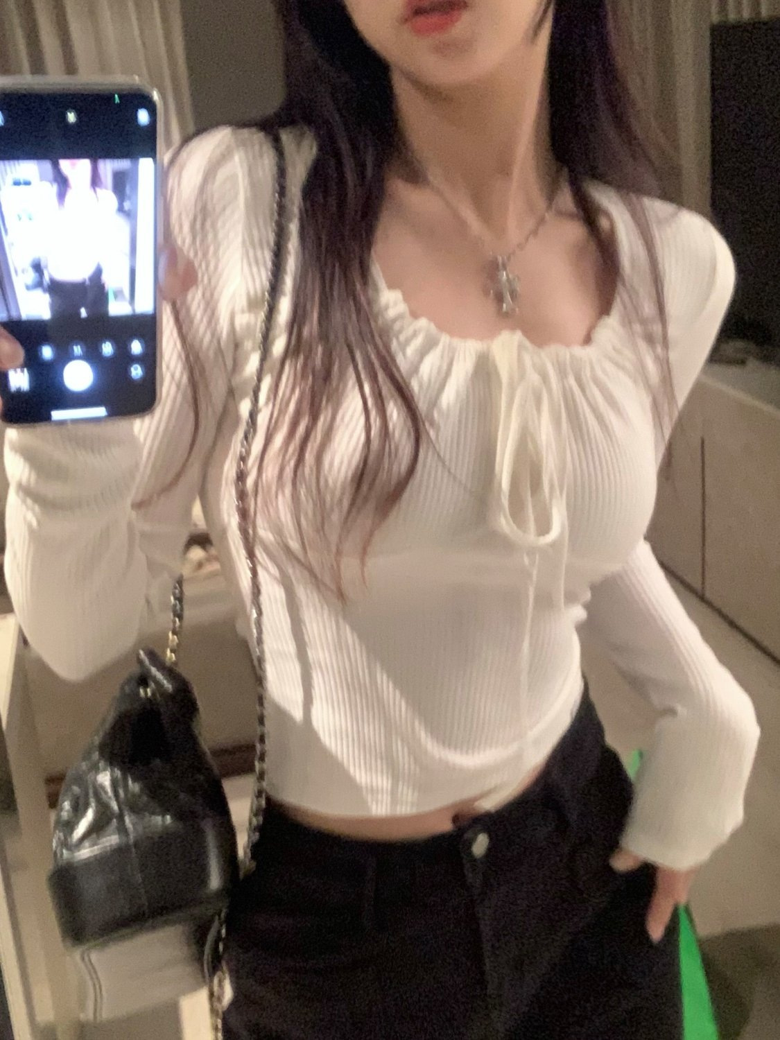 Cross-border Pure Desire Hot Girl Chest-revealing Long-sleeved T-shirt Autumn and Winter Slim-fit Square Collar Base Shirt Women's Design Sense Top