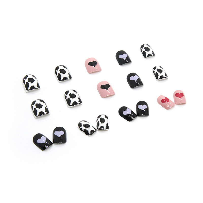 Autumn Cute Dairy Short Wear Armor Multicolor Love Mix and Match Manicure Pieces 24 Finished Products Wholesale