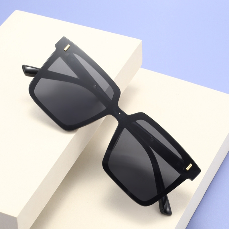 2022 New Mi Nail Sunglasses jm Fashion Advanced Cyber Celebrous Large Frame Slim Little Red Book Hot Sunglasses
