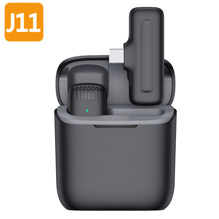 S17 three-in-one wireless lavalier microphone Android Apple camera universal live noise reduction microphone
