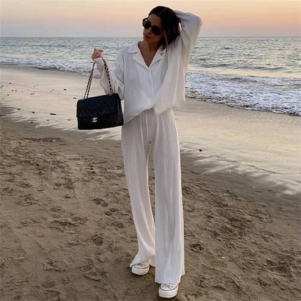 Hot selling in spring and summer of 22 years in Europe and the United States solid color texture feeling loose thin pleated leisure suit 20220083