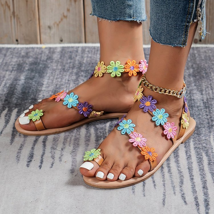 Amazon new cross-border toe color European and American style women's sandals holiday light petals foreign trade large size beach shoes
