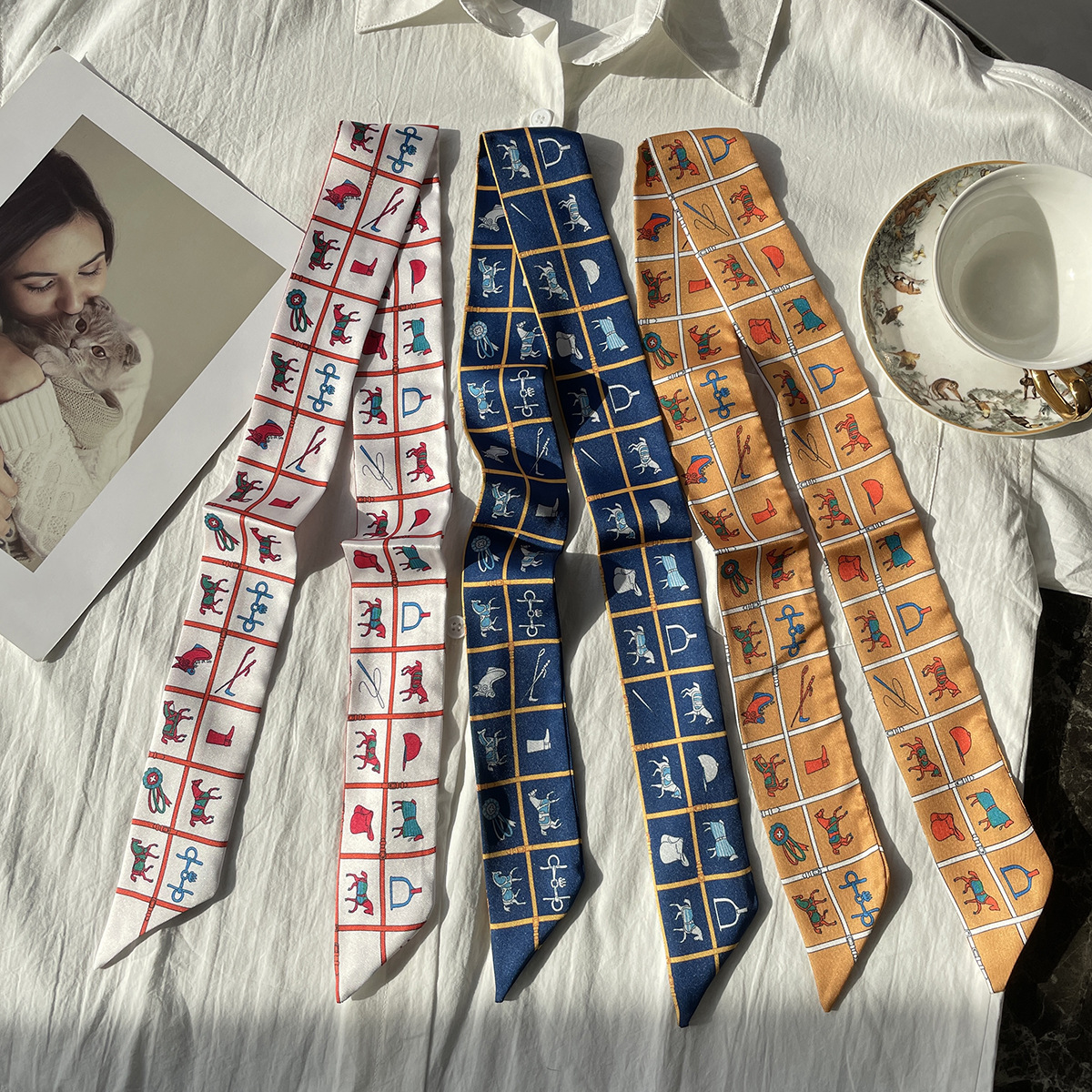 絲巾髮帶時尚小馬百搭圍脖女裝飾領巾綁包手柄絲巾仿真絲飄帶批發