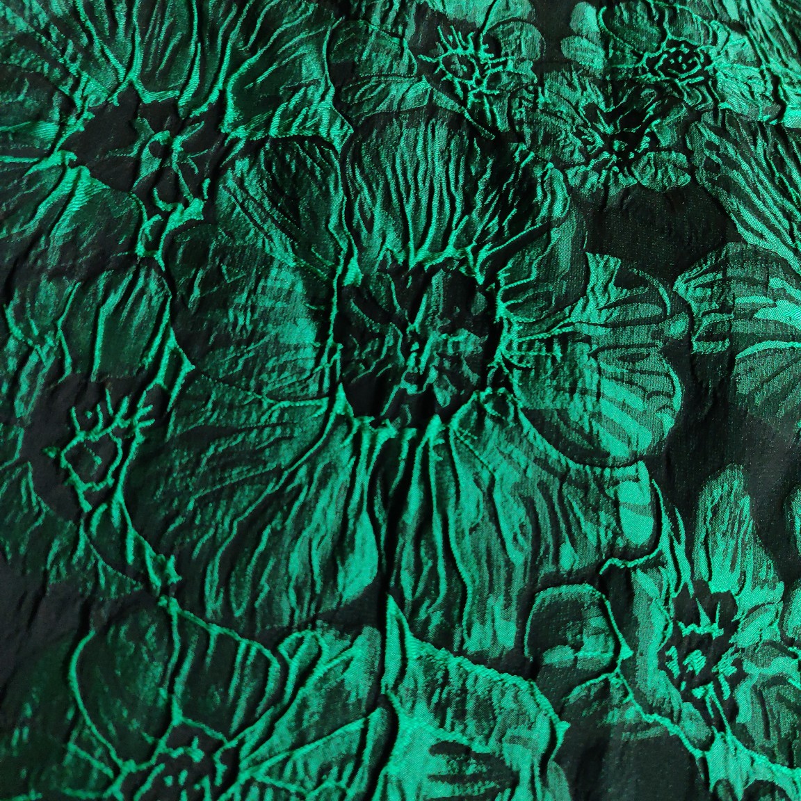 Texture solid color dark flower big peony flower three-dimensional relief texture yarn-dyed jacquard clothing dress fabric