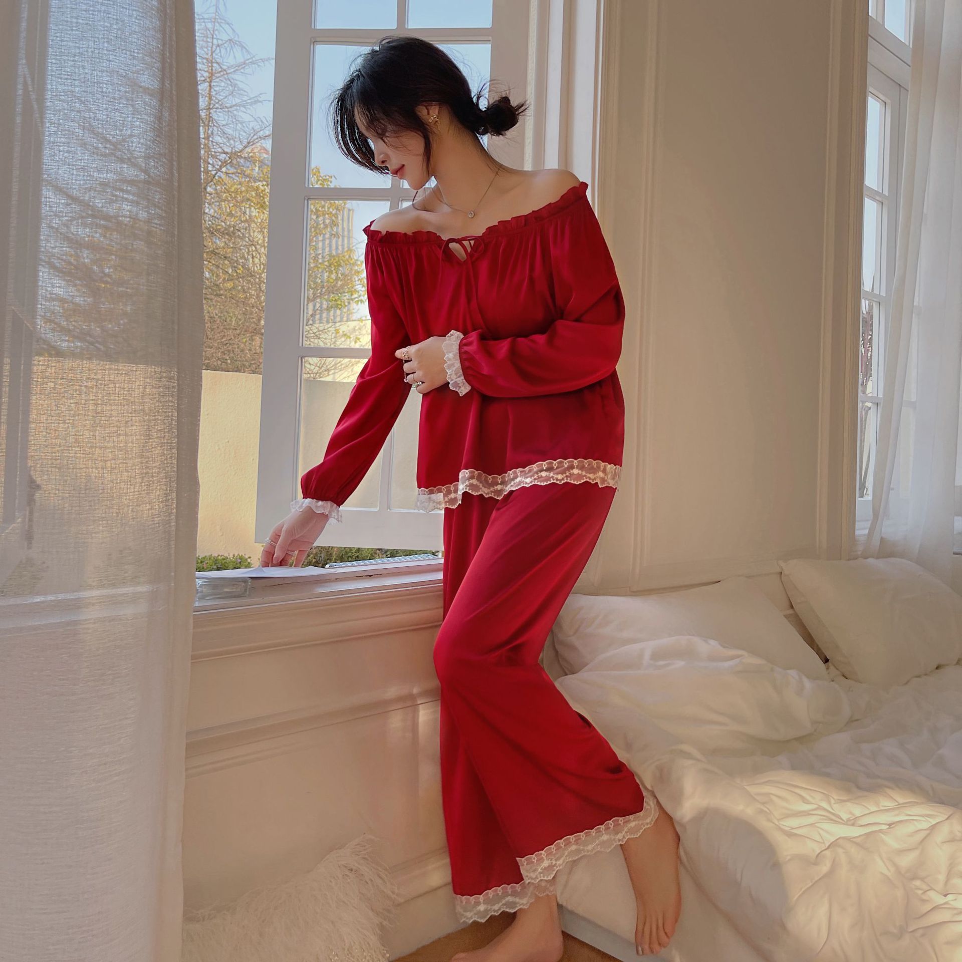 Pajamas Women's Autumn and Winter French Court Ice Silk Princess Style Silk Home Clothes Sweet Home Long Sleeve Trousers Set