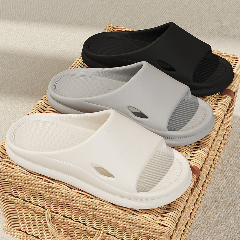 Summer slippers eva deodorant men's soft bottom trample excrement feeling sandals women's non-slip household men's sandals wholesale