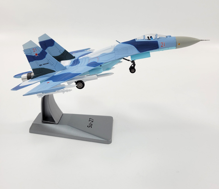 1/100 Russian Fighter Su-27 Su-27 Simulated Alloy Military Aircraft Model Finished Collection Ornaments