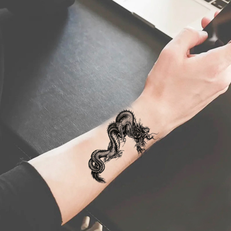 New waterproof small fresh tattoo stickers color black and white 1000 can be any combination of manufacturers wholesale