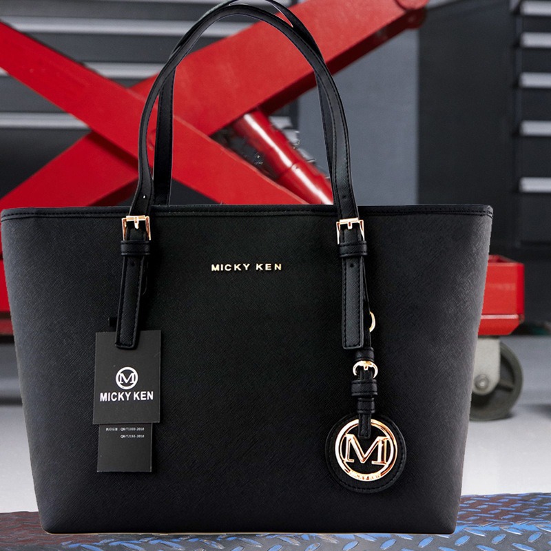 Large Capacity Black PU Women's Bag 2023 New Fashion Handbag Shoulder Bag Women's Bag Shopping Bag