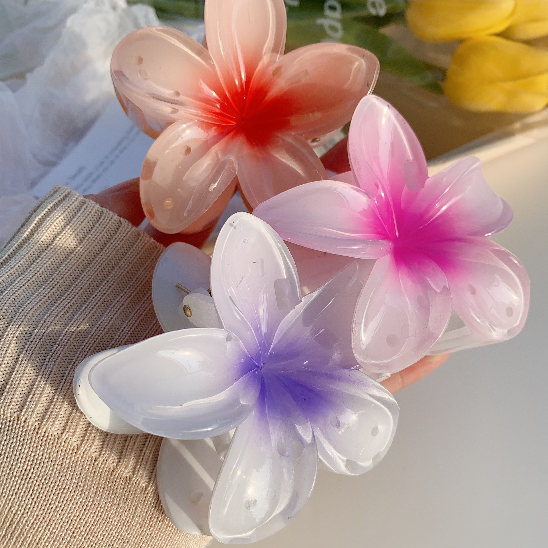 Korean style elegant creative flower hair clip cute hair clip shark clip hair clip personalized hair clip hair accessories wholesale_voghion.com