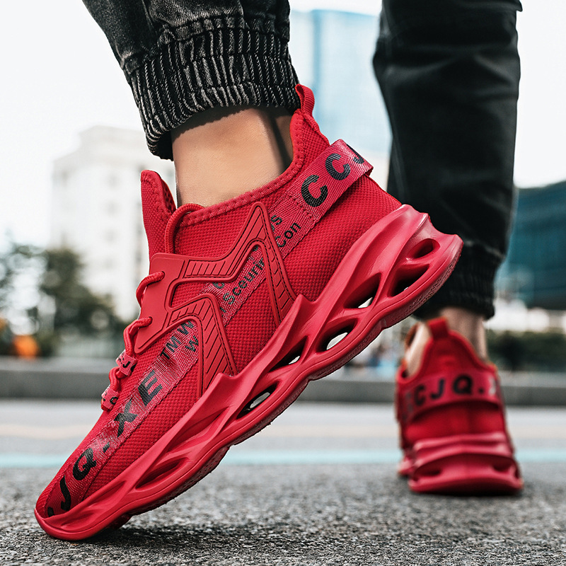 2023 Summer New Sports men's Flat Small White shoes Trendy men's Flying Weaving Korean men shoes