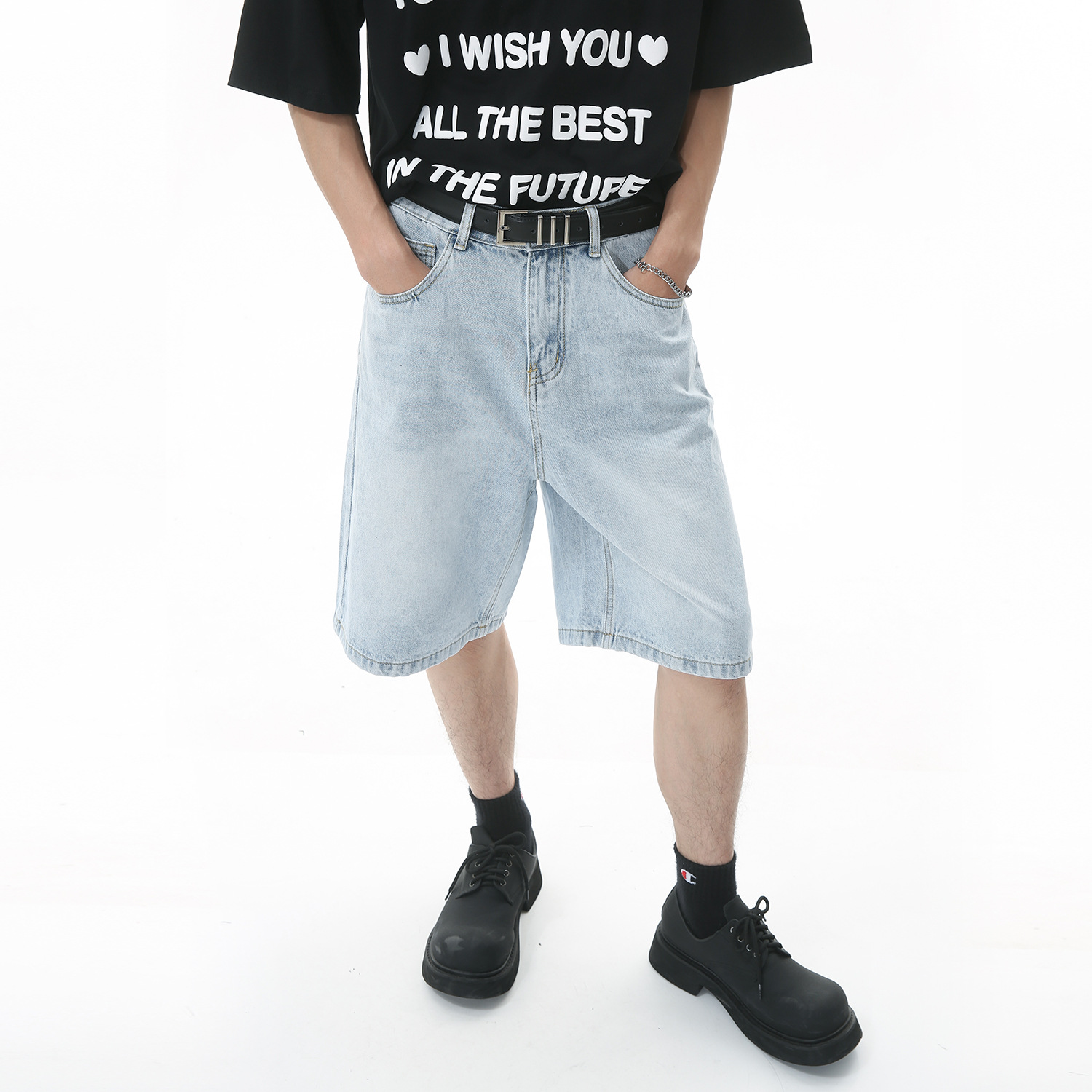 MTLCLOTHES men's clothing | 2023 Summer new casual loose Korean style distressed Denim shorts cropped pants