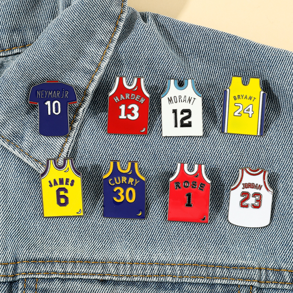 Cross-border Hot Sale Football Star Metal Badge World Cup Manchester United Series Brooch Brooch Cartoon Star Clothes