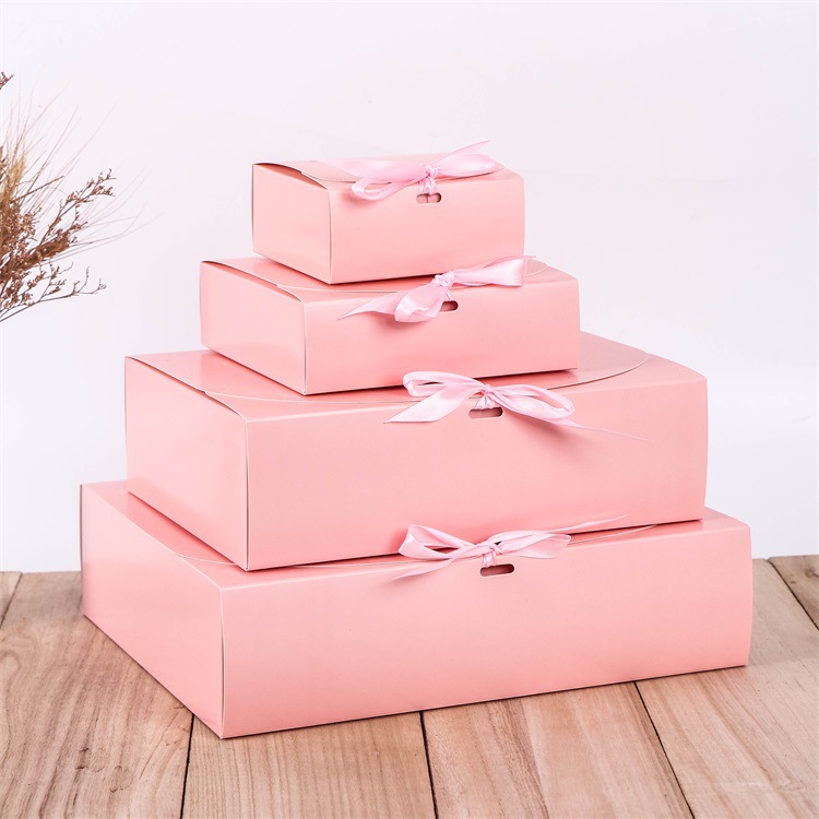Spot wholesale baking food packing box West Point packaging cowhide carton universal folding gift box