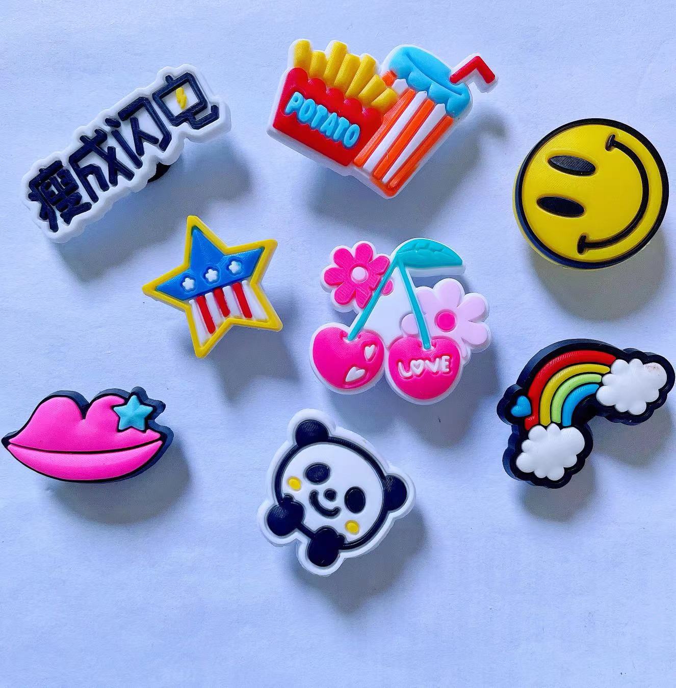 Cross-border hole shoes shoes flower shoes buckle shoes decoration PVC soft rubber diy accessories cute cartoon shoe buckle bottom buckle decoration