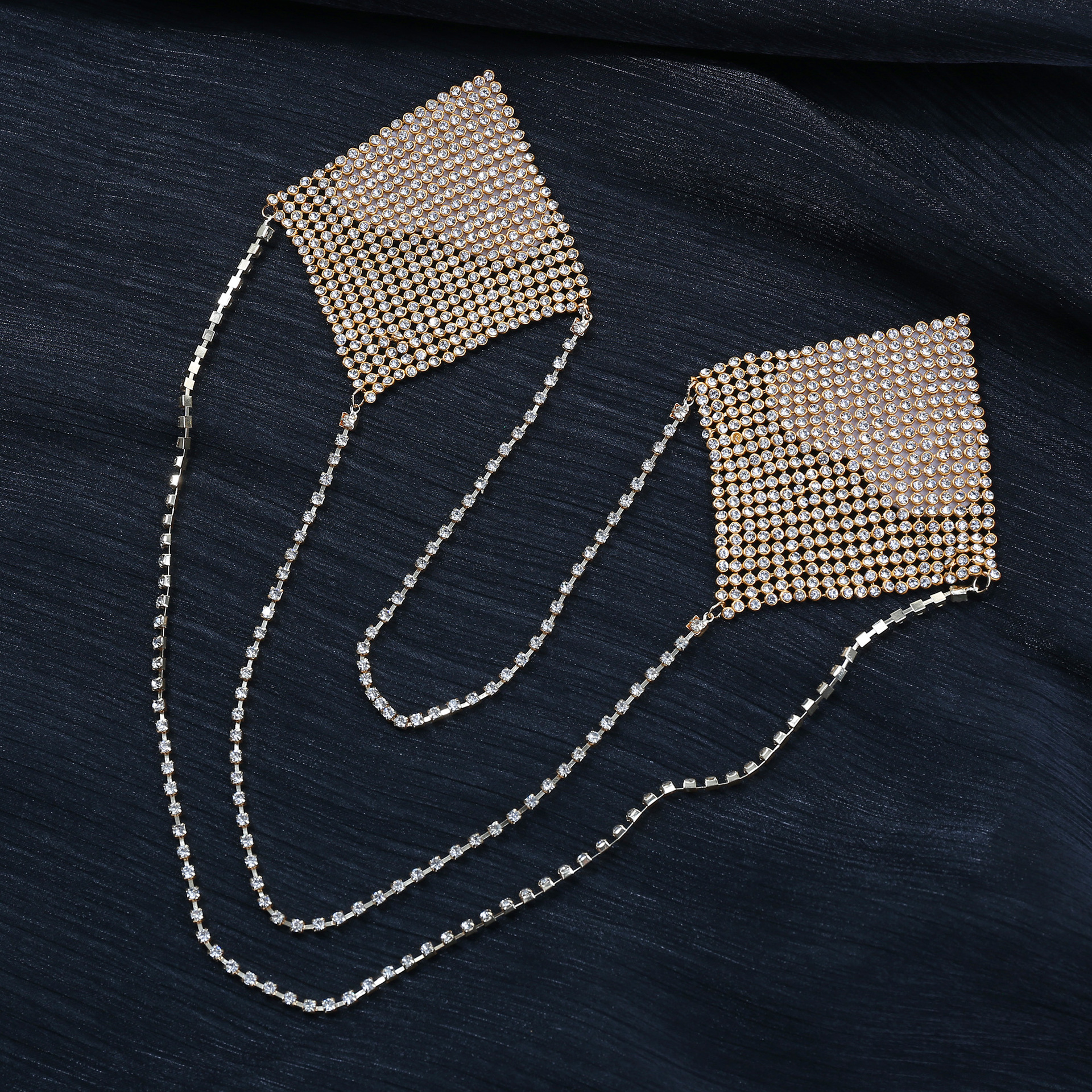 New Women's Rhinestone Chest Sticker European and American All-match Body Chain Chest Chain Sexy Chest Nipple Cover Chain