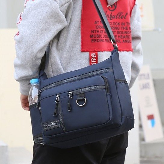 Large Capacity Men's Bag Shoulder Crossbody Bag Waterproof Wear-resistant Backpack Multi-pocket Business Bag Men's Business Travel Bag