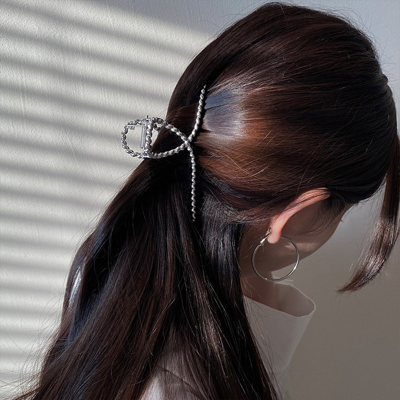 Fermaglio per capelli in metallo argentato Fermaglio per capelli a disco Grande volume per capelli Fermaglio per squalo di alta qualità Accessori per capelli coreani Copricapo Fermaglio per capelli per donne_voghion.com