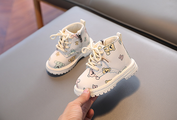 Winter Neue Mädchen Martin stiefel plus samt kurze stiefel baby schuhe cartoon bär zwei baumwolle leder stiefel großhandel generation_voghion.com