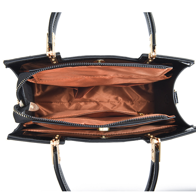 Atmospheric Mother Bag All-match 2024 Summer New Fashion Handbag Middle-aged Hot Women's Bag Shoulder Crossbody Bag