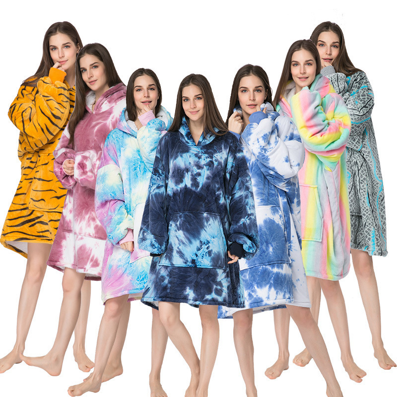 Huggle hoodie怠け者の頭のテレビのじゅうたんの屋外の防寒服と帽子をかぶって綿毛の保温服の室内のパジャマをつかみます。|undefined