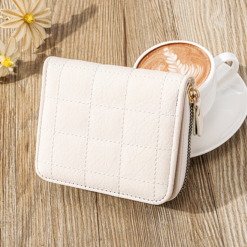 Women's Zipper Small Chanel Style Diamond Wallet Embroidered Wallet Clutch Bag Women's Short Mini Small Wallet Card Holder