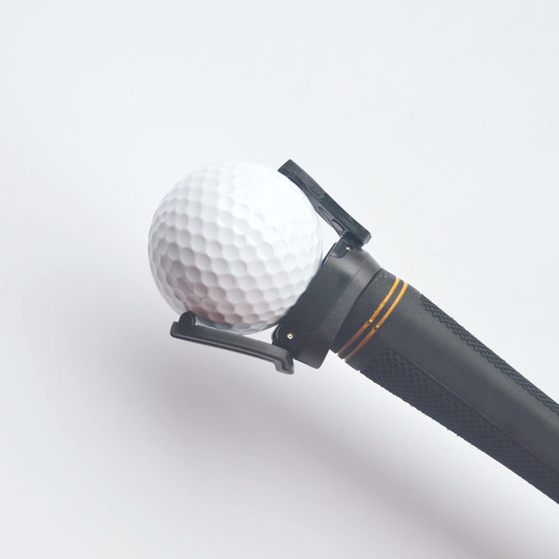 Manufacturer golf mini putter ball picking device ball picking seat ball sucking device ball picking clip golf supplies accessories