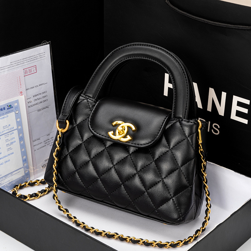 High-Grade little Zhongxiang grandma rhombus bag all-match Fashion genuine leather Chanel style portable shoulder bag 2024 New