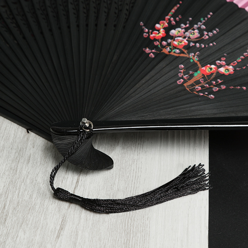 Chinese fan summer ancient style Japanese style female fan bamboo handle folding fan hand painted plum silk cloth fan dance fan one-piece delivery