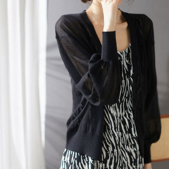 Summer lightweight breathable knitted cardigan women's sun protection shirt V-neck long sleeve solid color elegant casual coat women's wholesale fashion