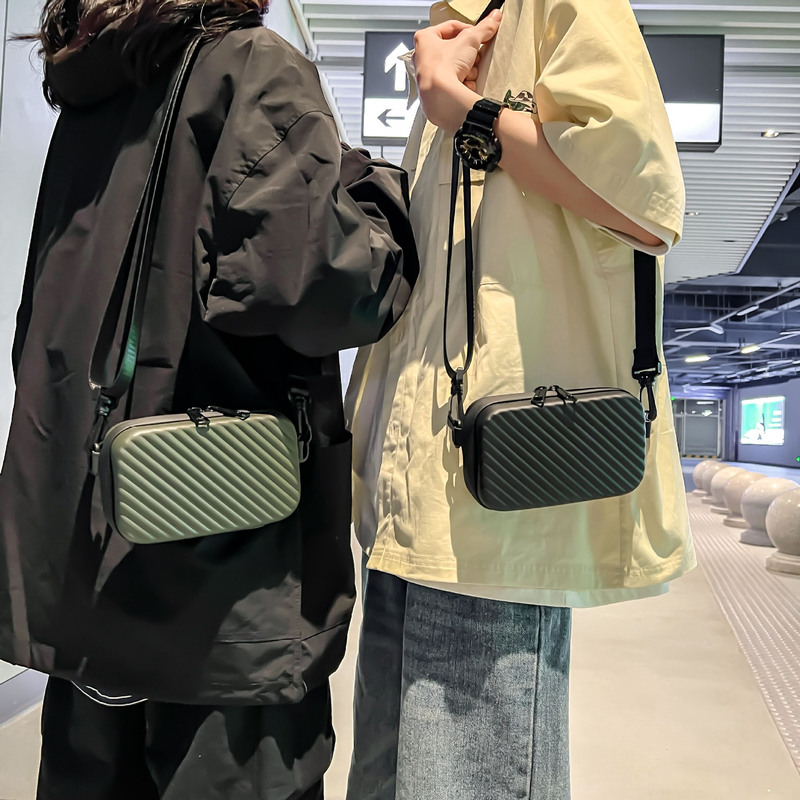 2023新品ファッションメンズバッグブラックボックス型ミニシングルショルダーバッグ高級感オシャレ小方バッグレディースショルダーバッグ|undefined