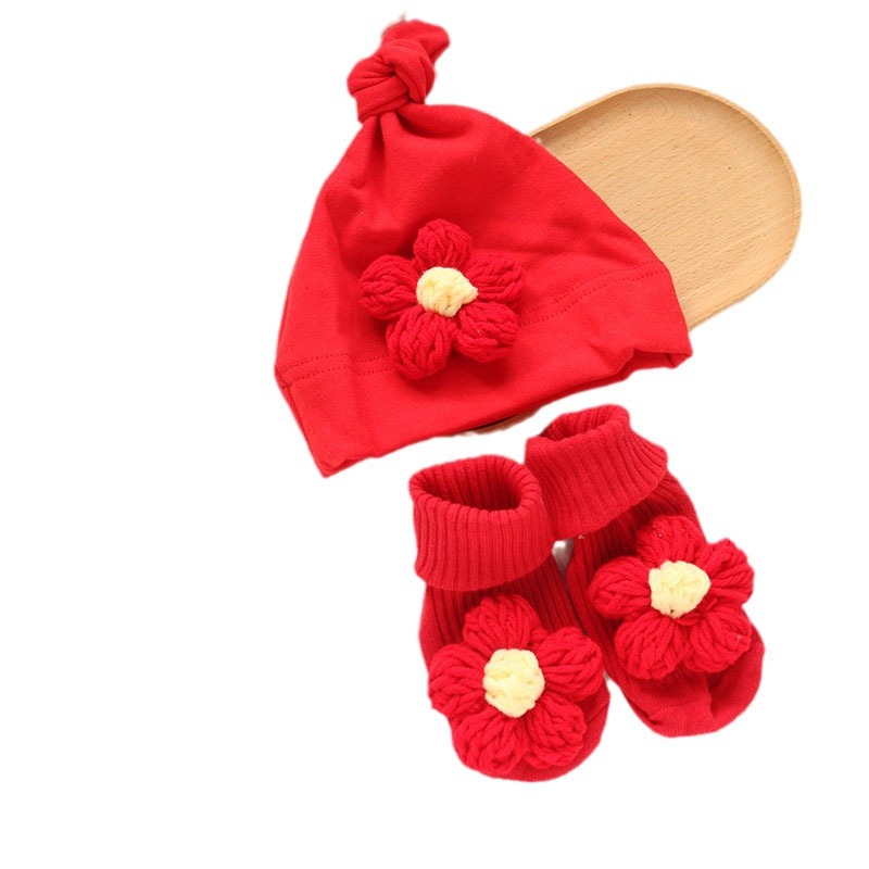 Red baby hat boys and girls infant 0-1 year old baby pullover cute festive Choko hat